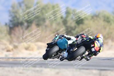 media/Dec-07-2025-CVMA (Sun) [[3e7d2de5dc]]/Race 12- Formula 40 MW and LW/